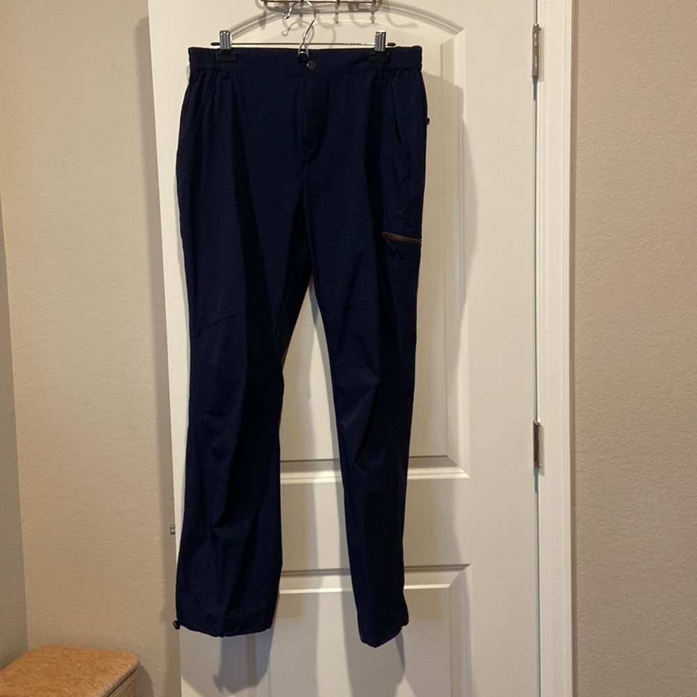 NWOT Nonwe Quick Drying Lightweight Hiking Pants with Drawstring Hem Siz…